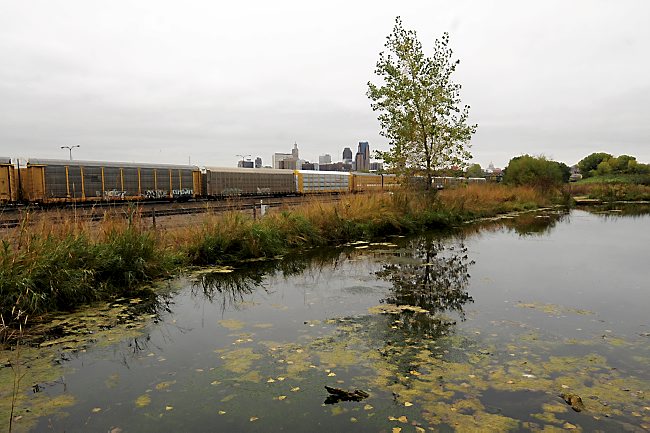 St. Paul’s Bruce Vento Nature Sanctuary, just east of the downtown, is cut off from the Mississippi River by train tracks and Warner Road, shown here St. Paul’s Bruce Vento Nature Sanctuary, just east of the downtown, is cut off from the Mississippi River by train tracks and Warner Road, shown here