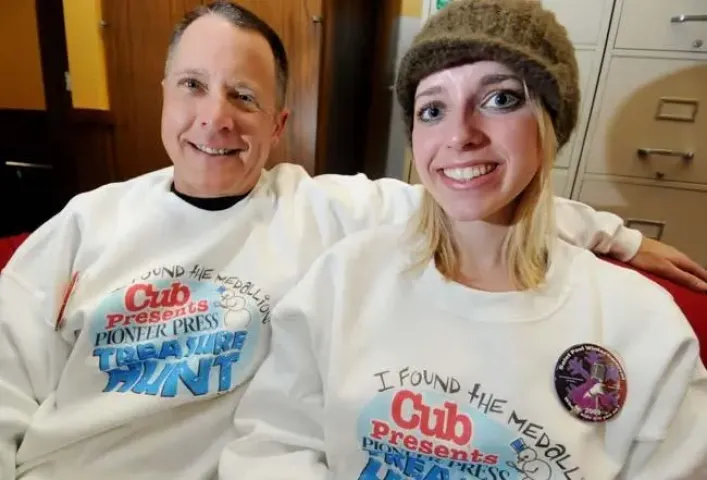 Father Daughter 2009 Treasure Hunt Medallion Winners Joe and Jessica Horwath, of South Maplewood, smile after confirming thier win at the Pioneer Press building in St. Paul on January 28, 2009. (Pioneer Press:Sherri laRose-Chiglo)