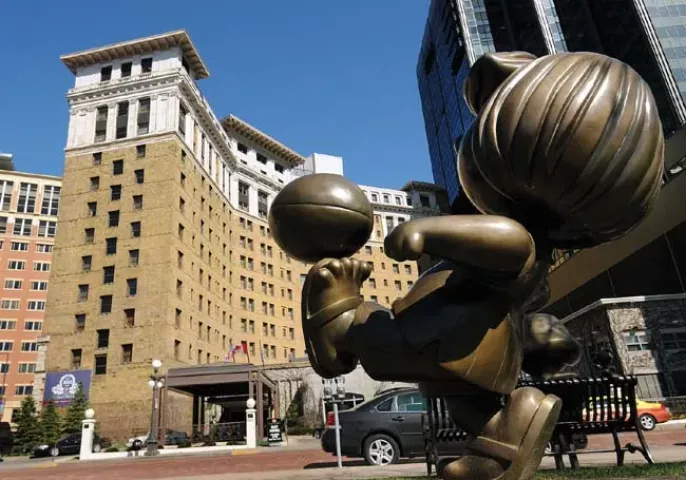 The St. Paul Hotel, with Rice Park’s bronze Peppermint Patty in the foreground. (Pioneer Press: Richard Marshall)