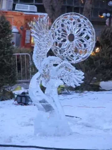 Winner of the Individual Block Competition is "Dream Catcher," by Greg Schmotzer.