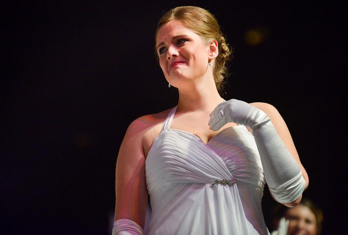 Abby Hoglin of Lakeville reacts after being named the 2014 Queen of the Snows. (Pioneer Press: Ben Garvin)