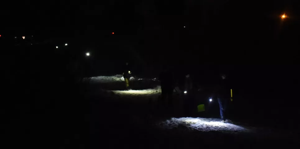 Flashlights and headlamps illuminate the way as treasure hunters search for the Pioneer Press Treasure Hunt medallion at Bald Eagle-Otter Lake Regional Park late Wednesday, Feb. 3, 2016. (Pioneer Press: John Autey)
