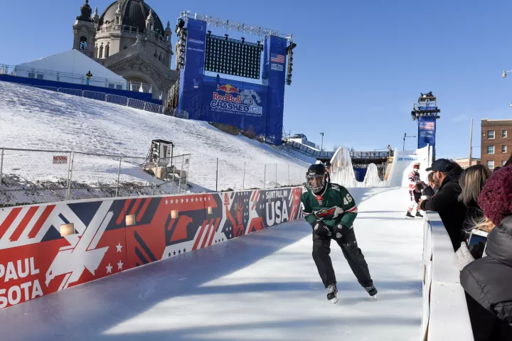 Carter skates down the track. (Andy Rathbun / Pioneer Press)