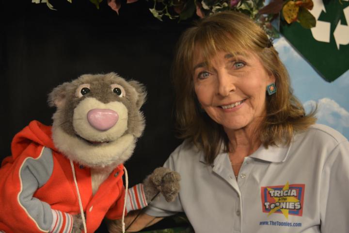 Tricia Hayes is on the road with her best puppet friends. Pictured is Hayes with Skip the Squirrel. “He is my main co-star in ‘The Toonies ENVIRO-Show,” she said. “He has a spot in the family fun show, as well.”  Submitted Photo