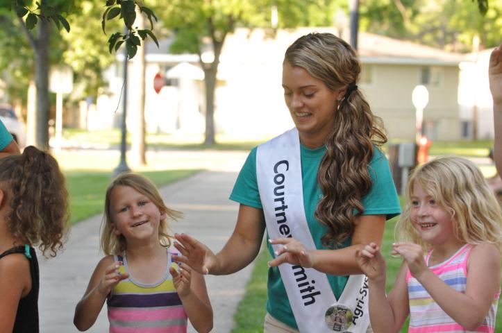 Stella Shepersky, 8, of Litchfield danced with 2017-18 Watercade Princess Courtney Smith during Ice Cream in the Park last year.
