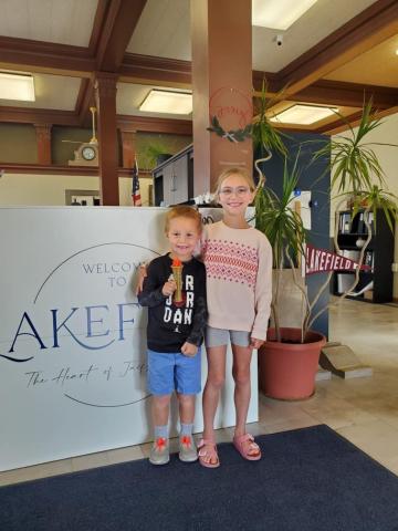 Stella and Lane Lewis