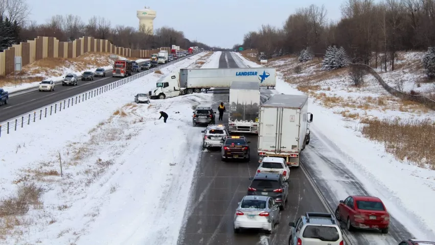 A semi blocks Interstate 694 at 10th Street in Oakdale on Monday, Jan. 28, 2019. (Courtesy of the Minnesota State Patrol)