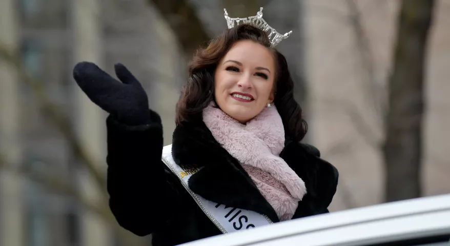Ms Minnesota Kathryn Kueppers from Mendota Heights, waves to the crowds during the 2020 St. Paul Winter Carnival King Boreas Grand Day Parade in downtown St. Paul on Saturday, Jan. 25, 2020. (John Autey / Pioneer Press)
