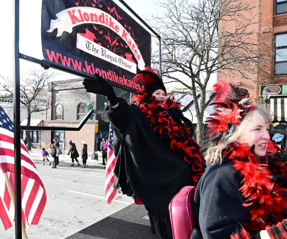 Klondike Kate, Tina Hacker, sings and waves to the crowd from the back of her float during the 2022 King Boreas Grande Day Parade, Presented by Hamernick’s, along West 7th Street in St. Paul on Saturday, January 29, 2022. (John Autey / Pioneer Press)