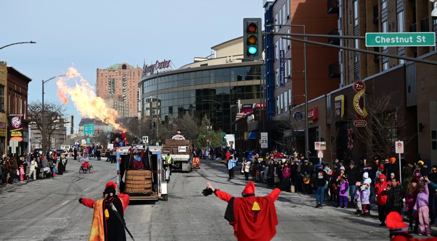 Crowds line west 7th Street as the 2022 King Boreas Grande Day Parade, Presented by Hamernick’s, makes its way towards Xcel Energy Center in St. Paul on Saturday, January 29, 2022. (John Autey / Pioneer Press)