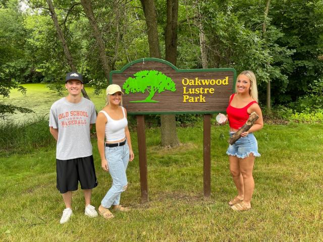 20223 Oakdale Finders